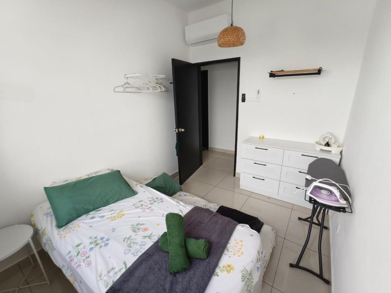 The Moon Homestay At Putrajaya Zewnętrze zdjęcie